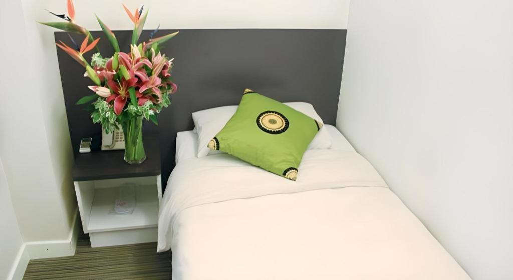 Goodrich 3* Hong Kong