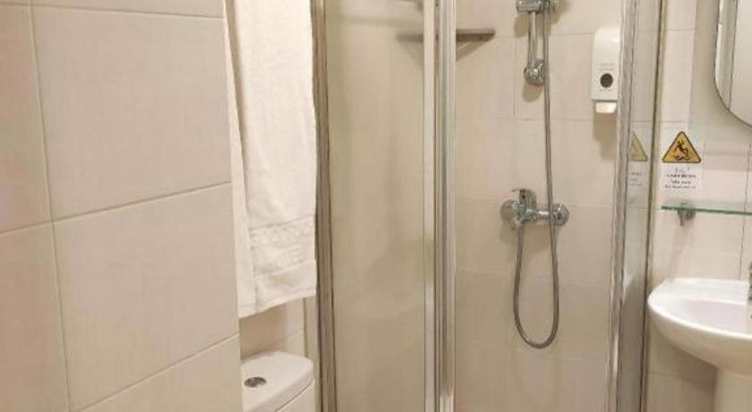 Goodrich 3* Hong Kong