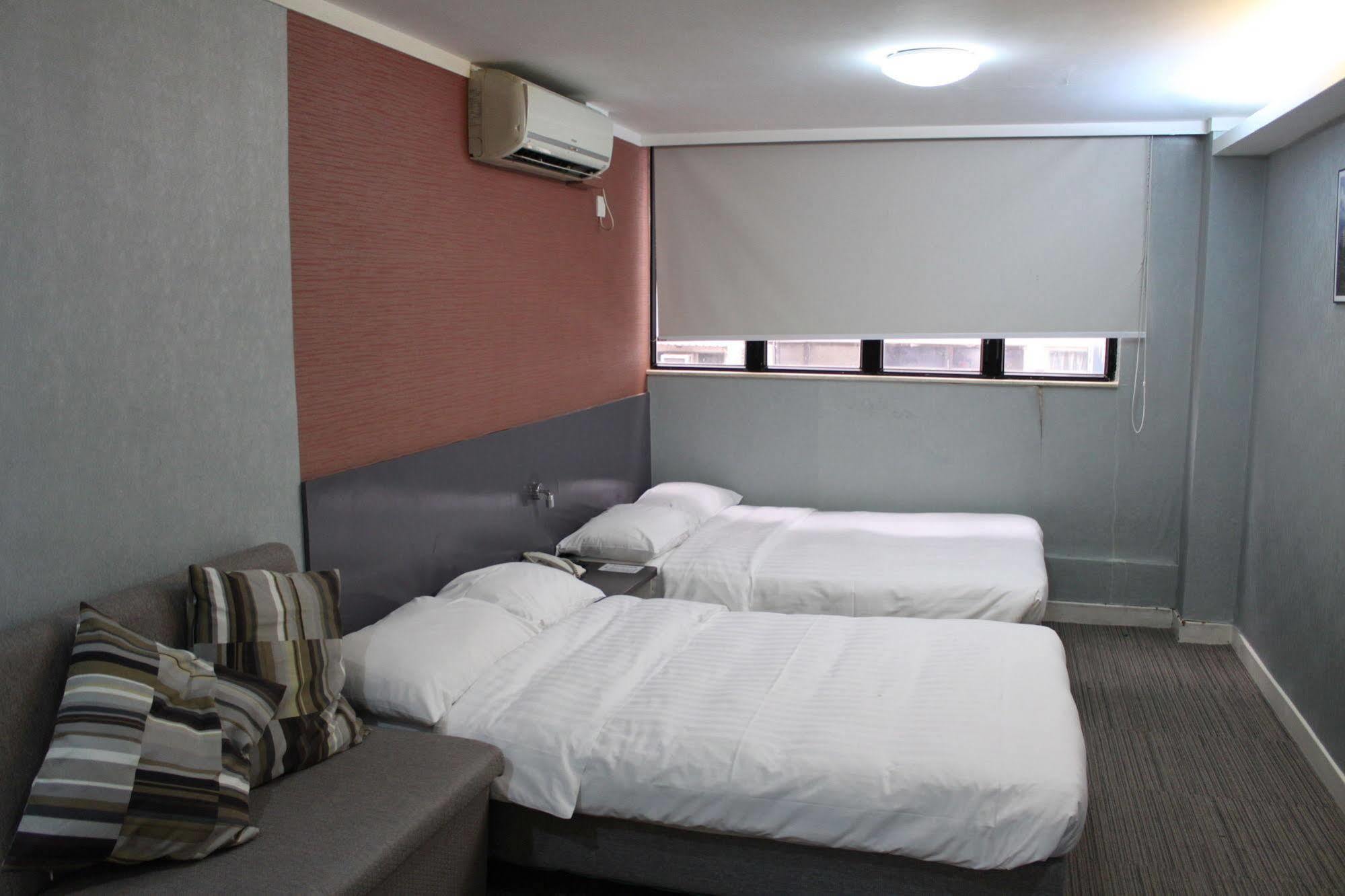 Khách sạn Goodrich 3*